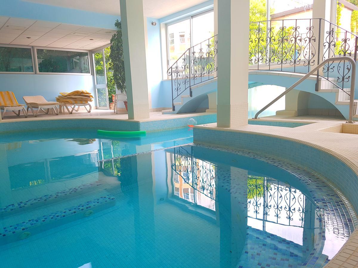 Hotel Terme Villa Piave Abano Terme Exteriör bild